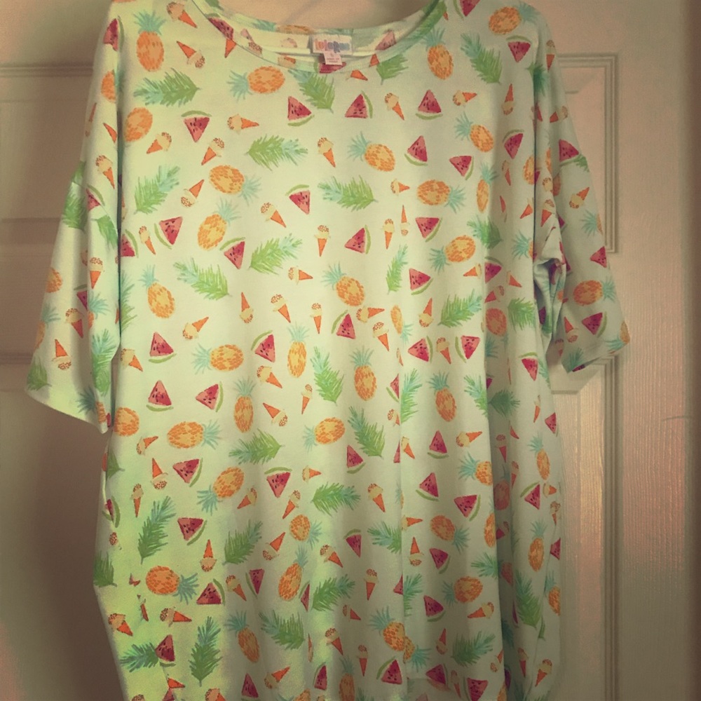 Small LuLaroe Irma
